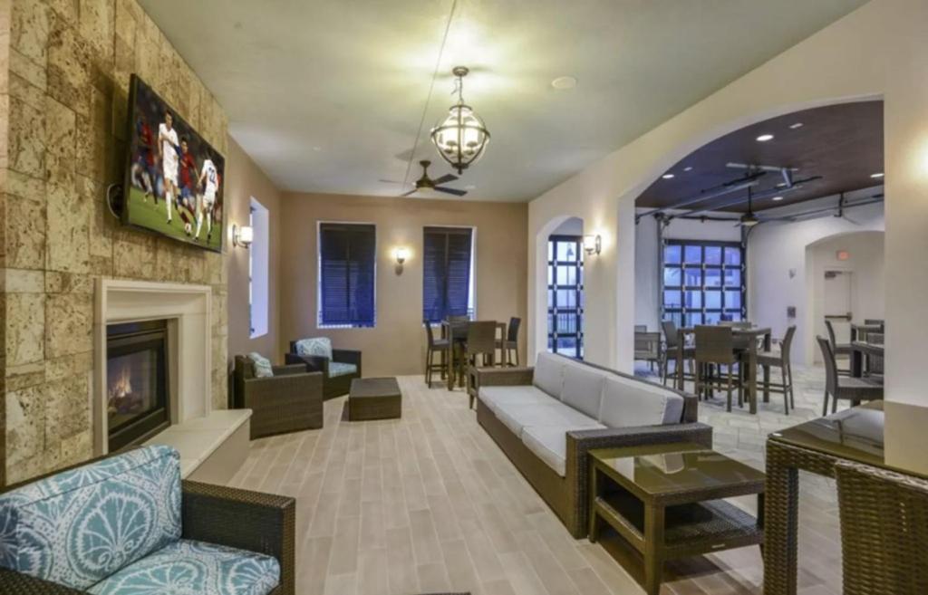 5 Bedrooms - 4,5 Bathrooms - Windsor At Westside 8928 Sa Орландо Екстер'єр фото